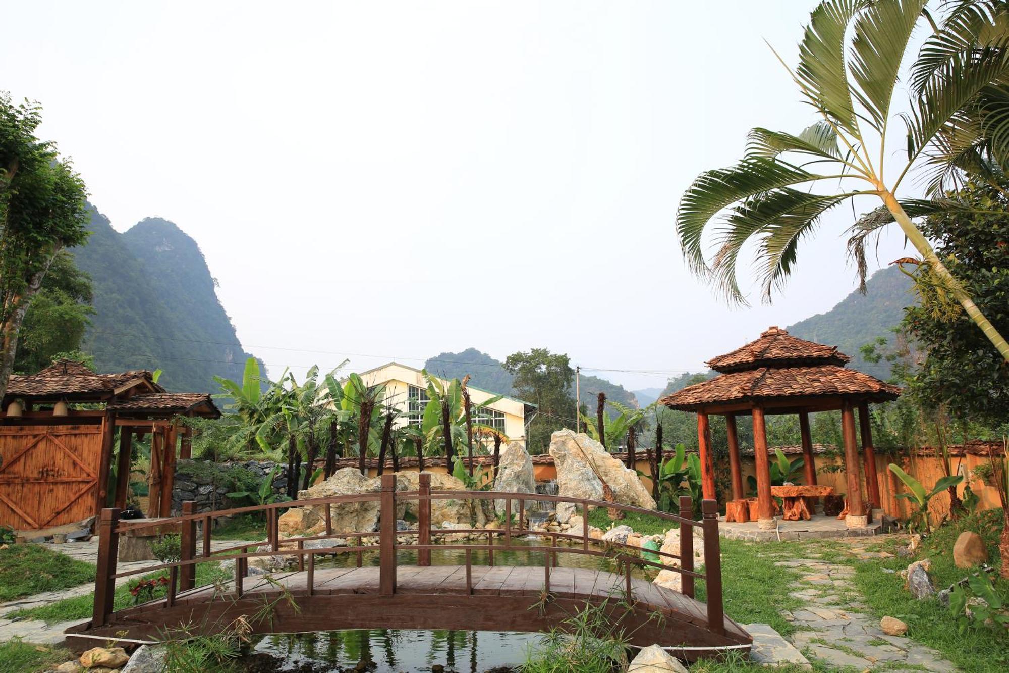 Ha Giang Eco Stone House - Tours & Rental Motorbike Exterior photo