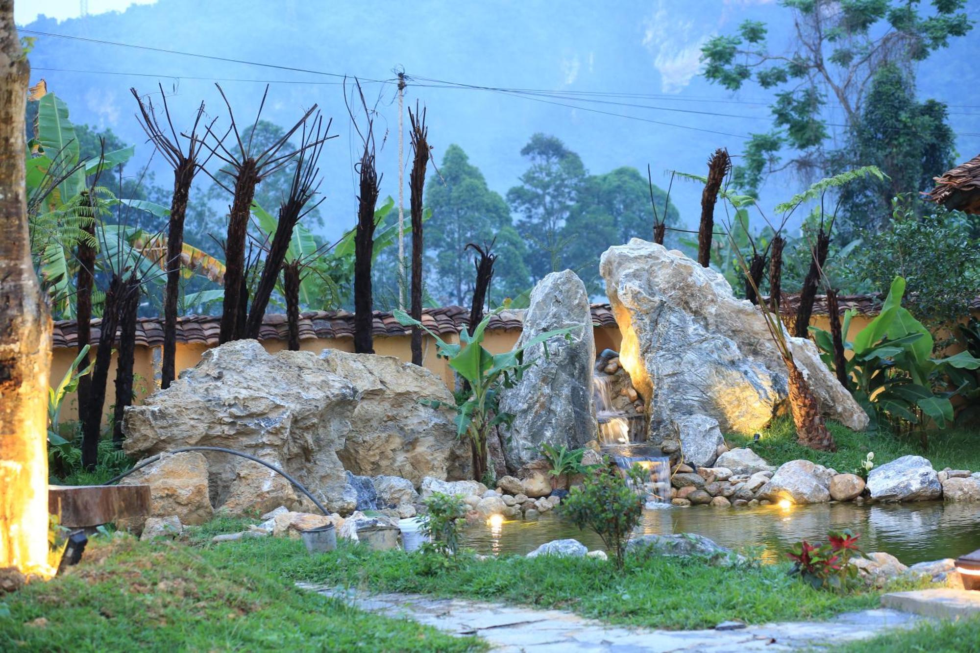 Ha Giang Eco Stone House - Tours & Rental Motorbike Exterior photo
